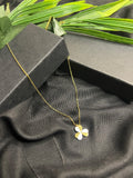 ELEGANT FLOWER PENDANT
