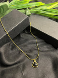 ELEGANT BLACK STONE PENDANT
