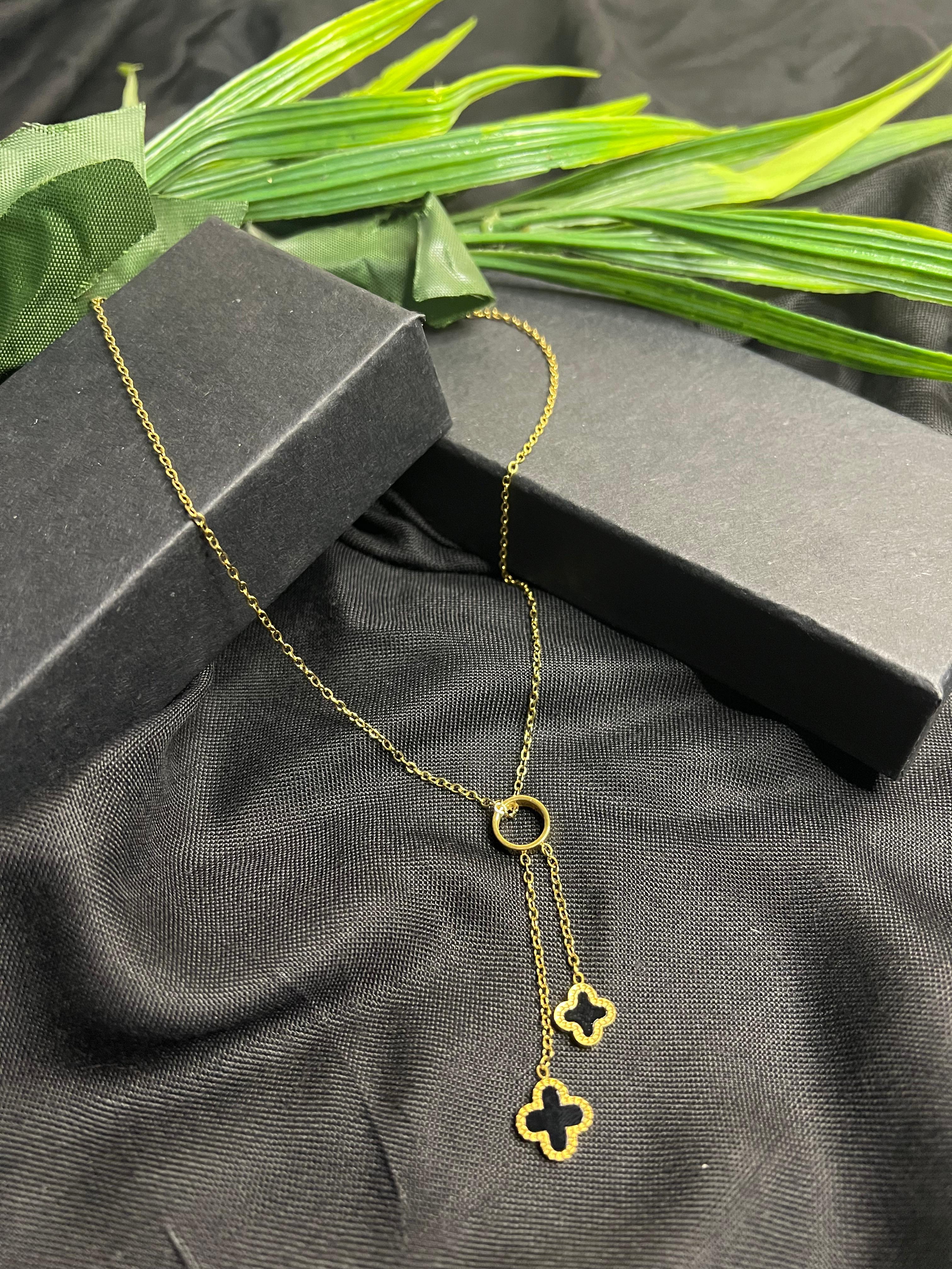 DOUBLE FLOWER PENDANT