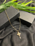 ELEGANT GOLDEN FLOWER PENDANT