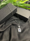 ELEGANT WHITE STONE PENDANT