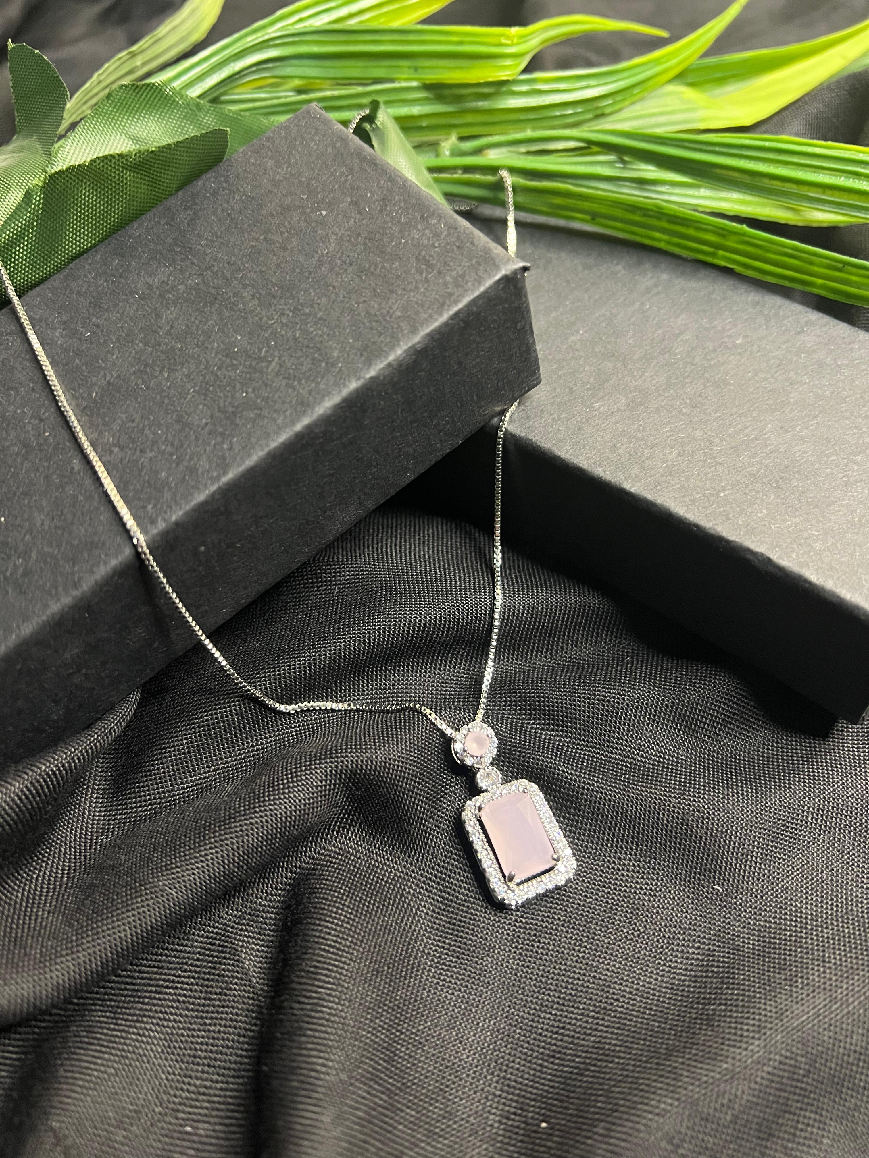 ELEGANT PINK STONE PENDANT