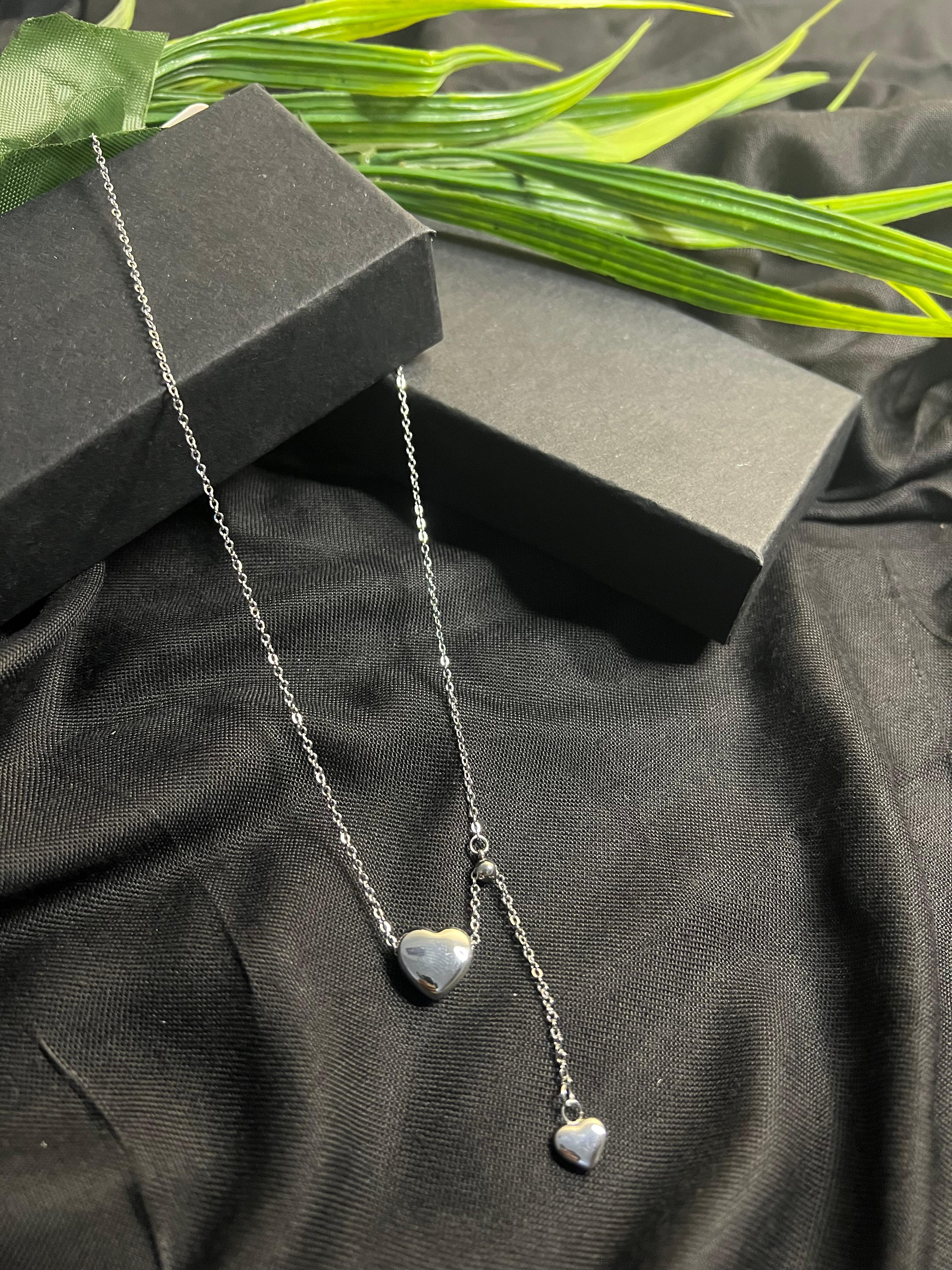 ELEGANT HEART PENDANT